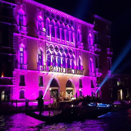 Palazzo Morosini Brandolin Dimora Romantica Венеция Экстерьер фото
