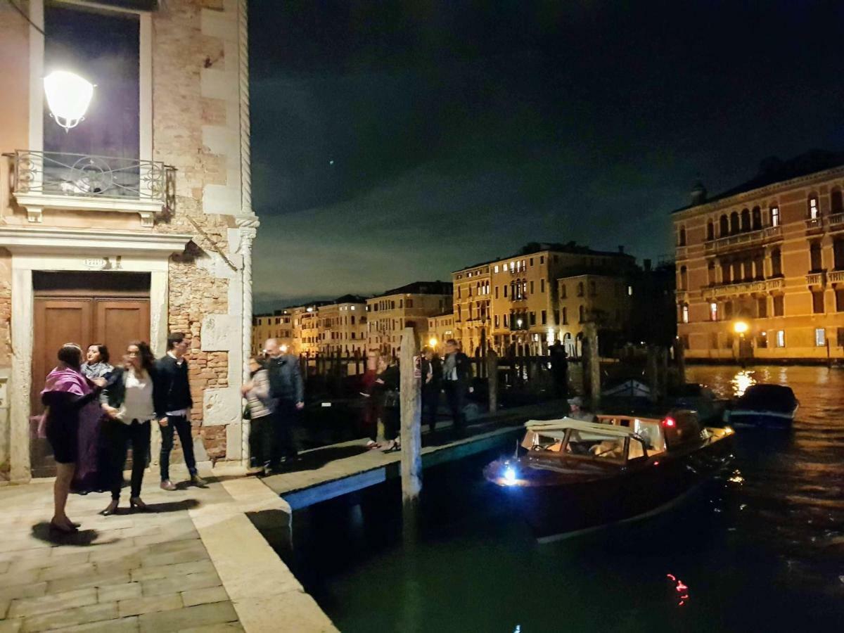 Palazzo Morosini Brandolin Dimora Romantica Венеция Экстерьер фото