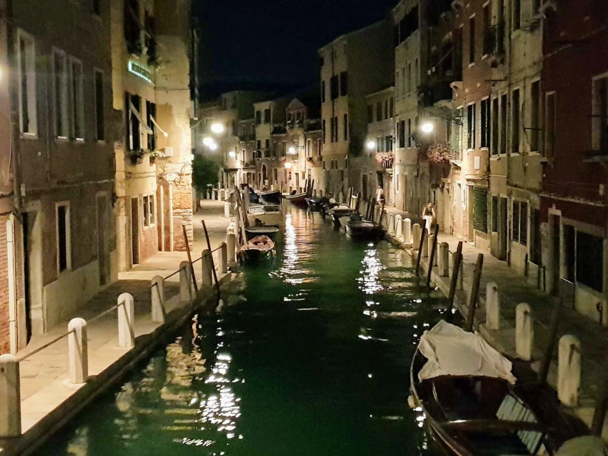 Palazzo Morosini Brandolin Dimora Romantica Венеция Экстерьер фото