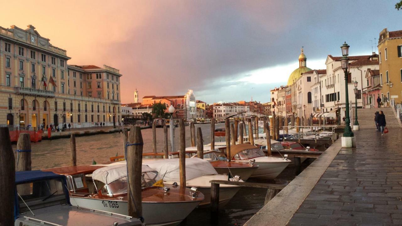 Palazzo Morosini Brandolin Dimora Romantica Венеция Экстерьер фото